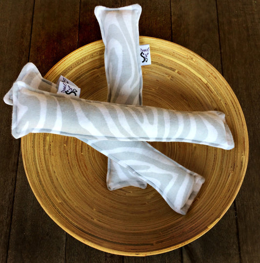 Flannel Kitty Nip Kicker Catnip Toy in Mozambique Cloud