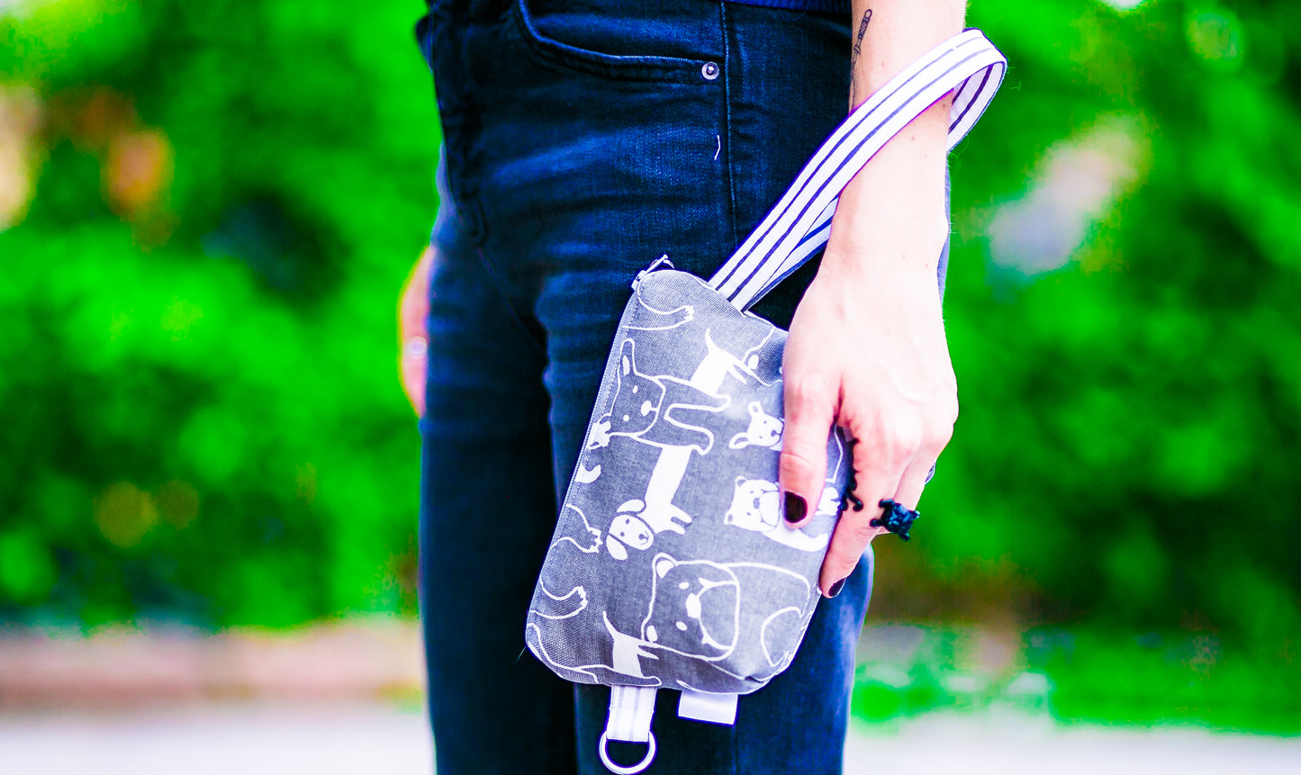 Cosmetic Bag Dog Leash Bag Wristlet Purse with Foodsafe Waterproof Lining Pedigree Dogs in Gray