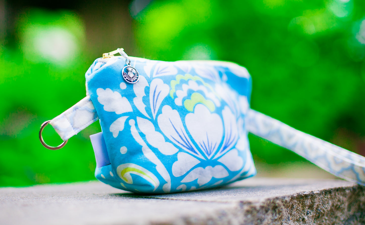 Cosmetic Bag Dog Leash Bag Wristlet Purse with Foodsafe Waterproof Lining Aqua Taza Medallion