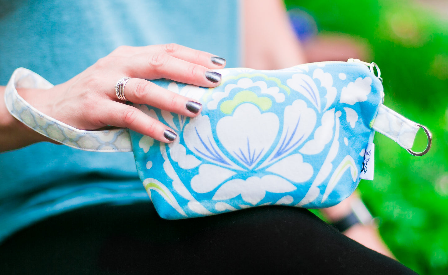 Cosmetic Bag Dog Leash Bag Wristlet Purse with Foodsafe Waterproof Lining Aqua Taza Medallion