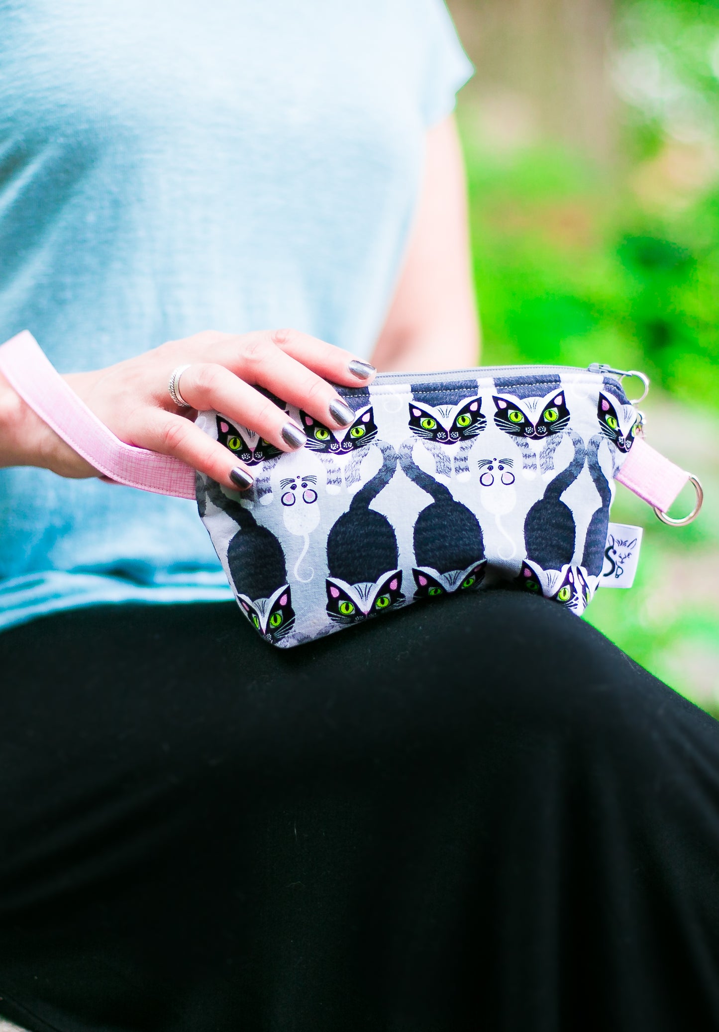 Cosmetic Bag Dog Leash Bag Wristlet Purse with Foodsafe Waterproof Lining Cat and Mouse