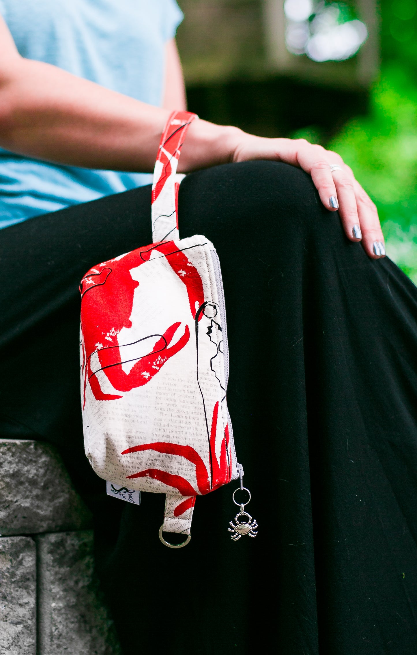 Cosmetic Bag Dog Leash Bag Wristlet Purse with Foodsafe Waterproof Lining Crab Bake