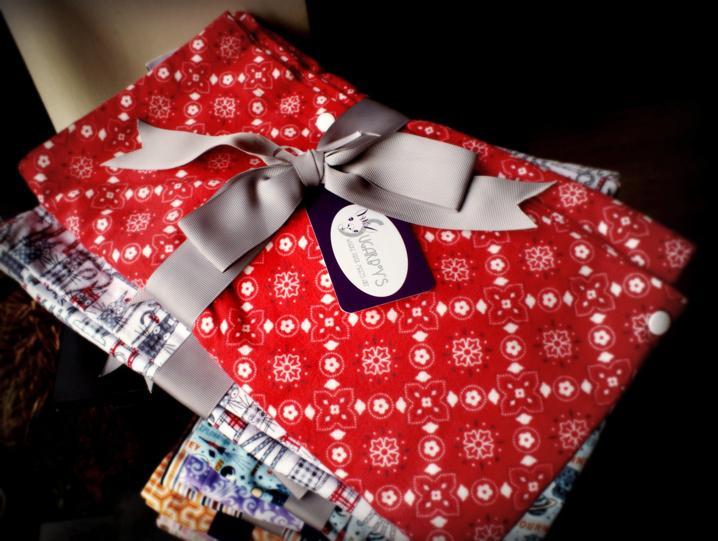 Paca Pet Pouf Pet Bed Flannel Red Sasparilla Bandanna Cover